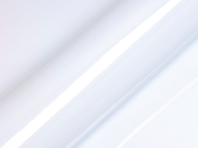 Biała folia monomeryczna łatwo usuwalna z gładką powierzchnią i delikatnie podwiniętym brzegiem.